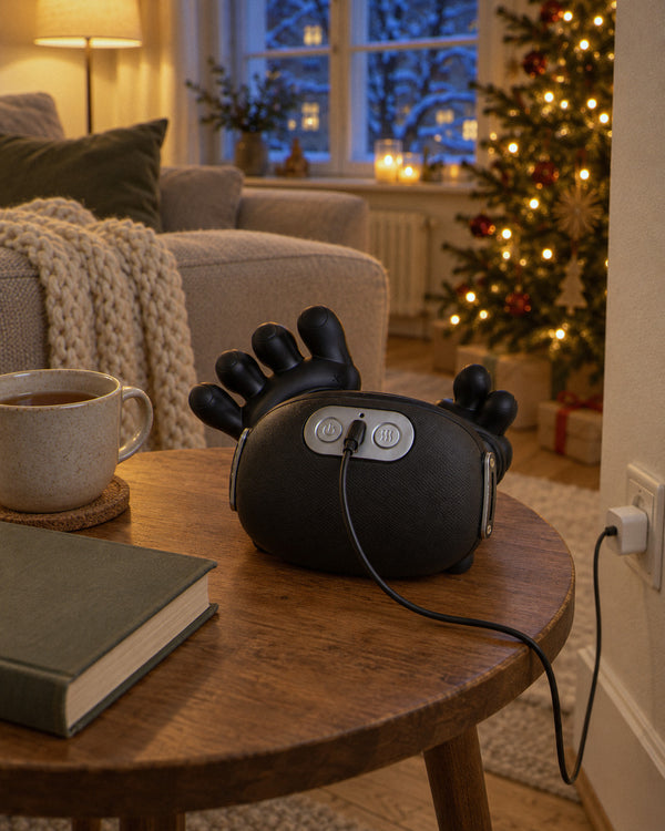 Nackenmassagegerät mit Wärme wird per USB-C geladen
